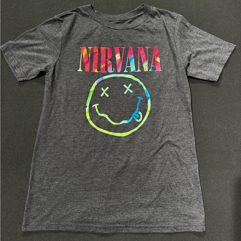 Nirvana Mens Gray Graphic T-Shirt size small
